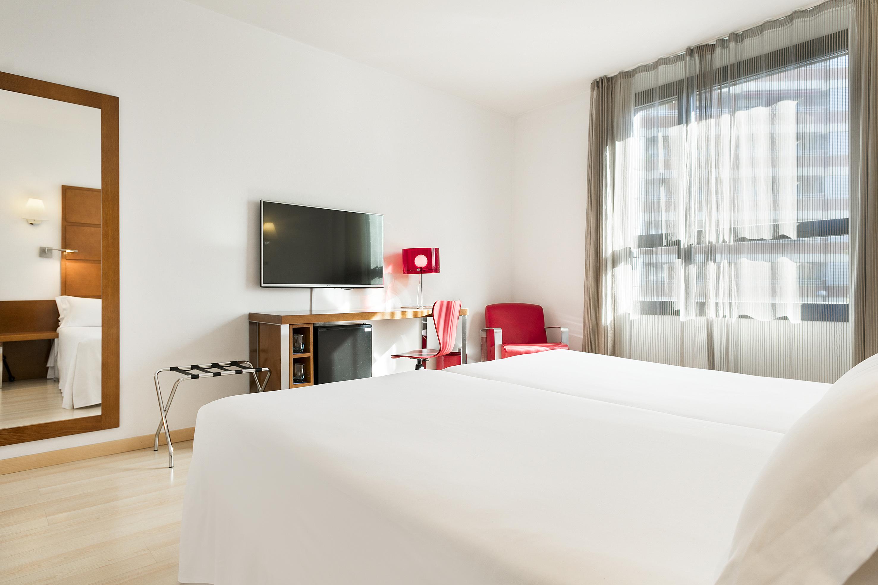 Hotel Zentral Ave ซาราโกซา ภายนอก รูปภาพ