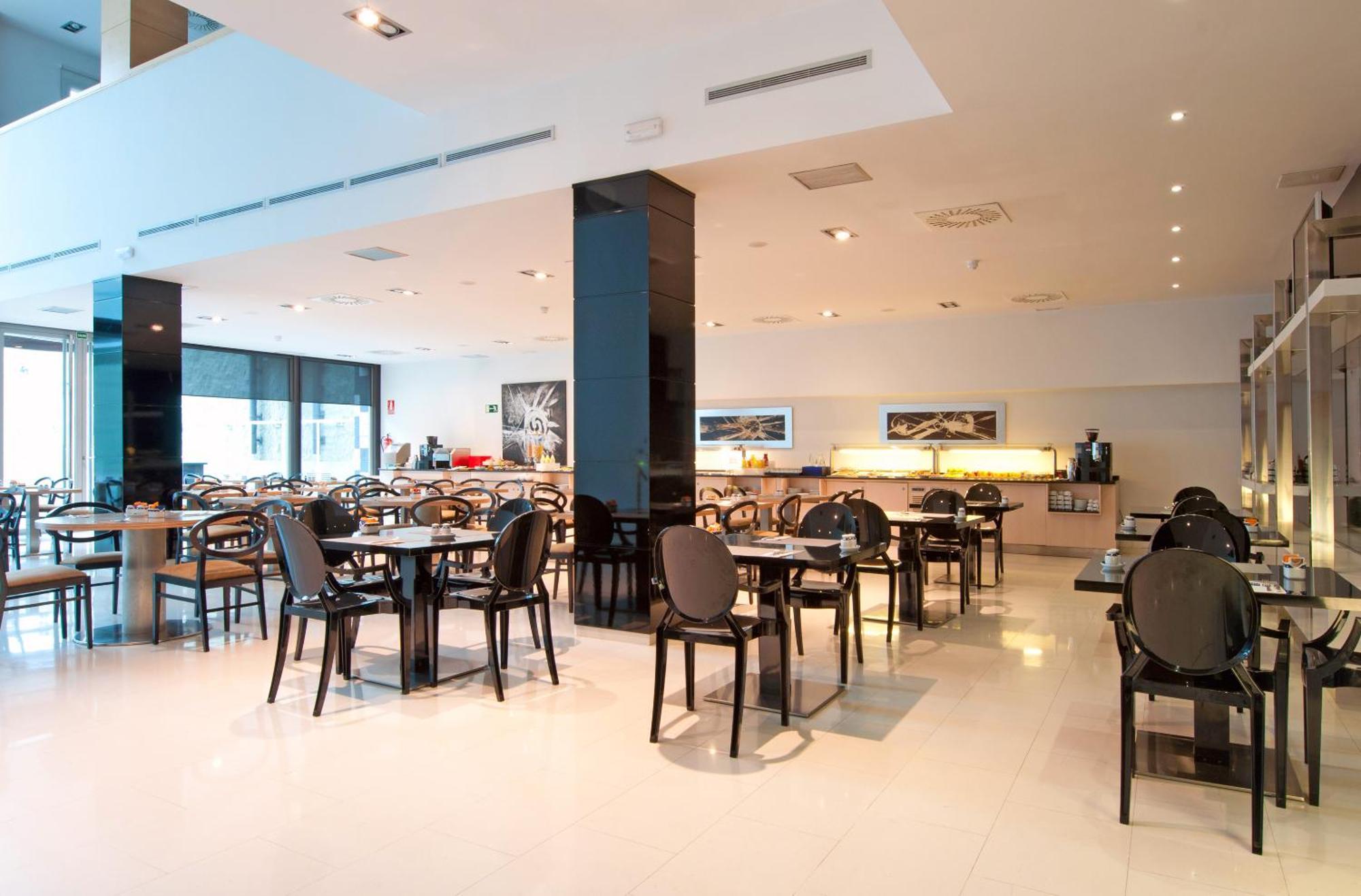Hotel Zentral Ave ซาราโกซา ภายนอก รูปภาพ